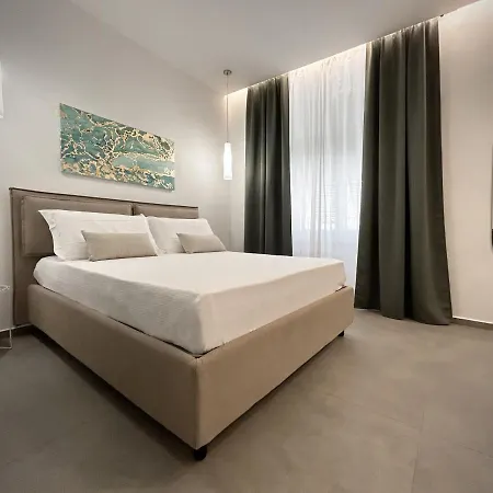 New Moon 4* La Spezia