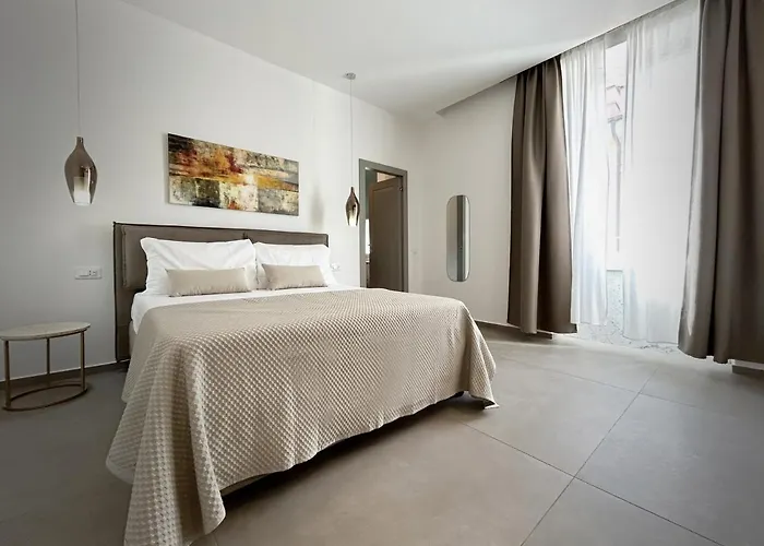 New Moon 4* La Spezia