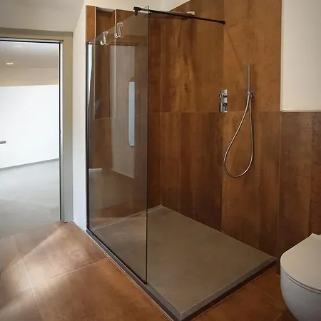 Vendégház New Moon La Spezia