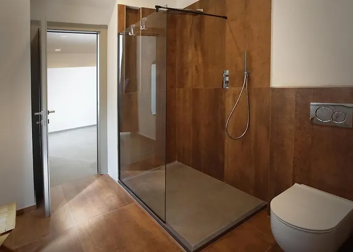 بيت ضيافة New Moon لا سبيتسْيا