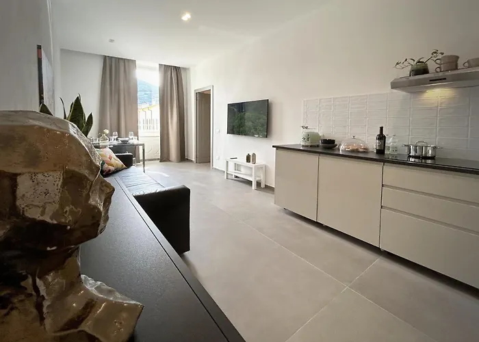 New Moon بيت ضيافة 4*